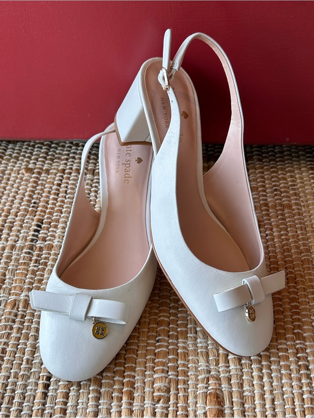 KATE SPADE s6.5 ‘Bachata’ White Bow Slingbacks-look NEW-leather-low block heel